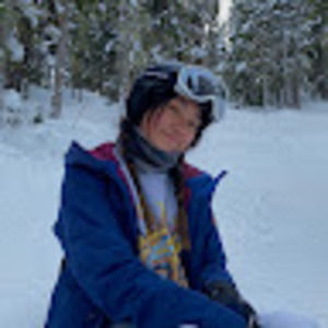 Meet your Posher, Danielle